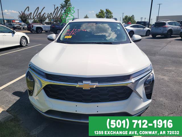 Used 2024 Chevrolet Trax LT w/ Driver Confidence Package FWD image 34