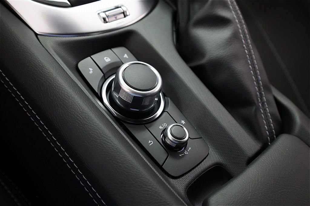 New 2025 MAZDA MX-5 Miata Grand Touring w/ Appearance Package RWD image 25