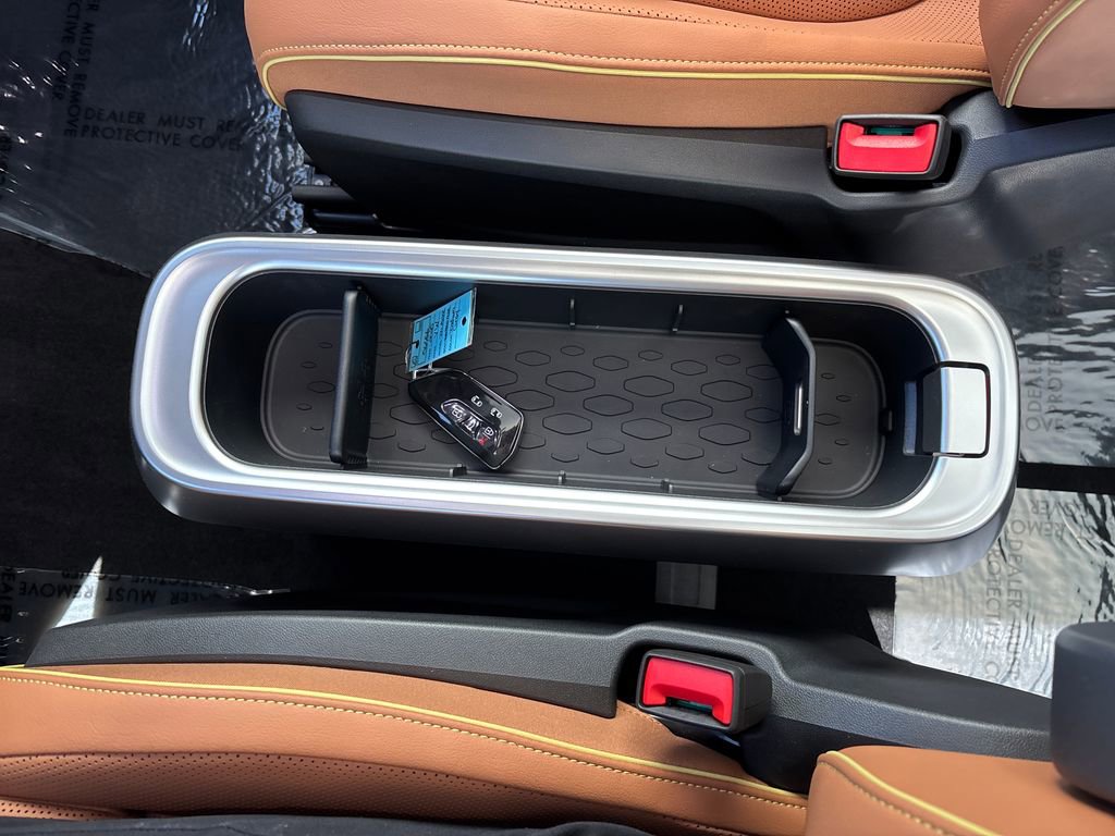 New 2025 Volkswagen ID. Buzz Pro S Plus AWD/4WD image 22