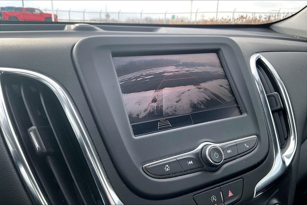 Used 2023 Chevrolet Equinox LT image 17