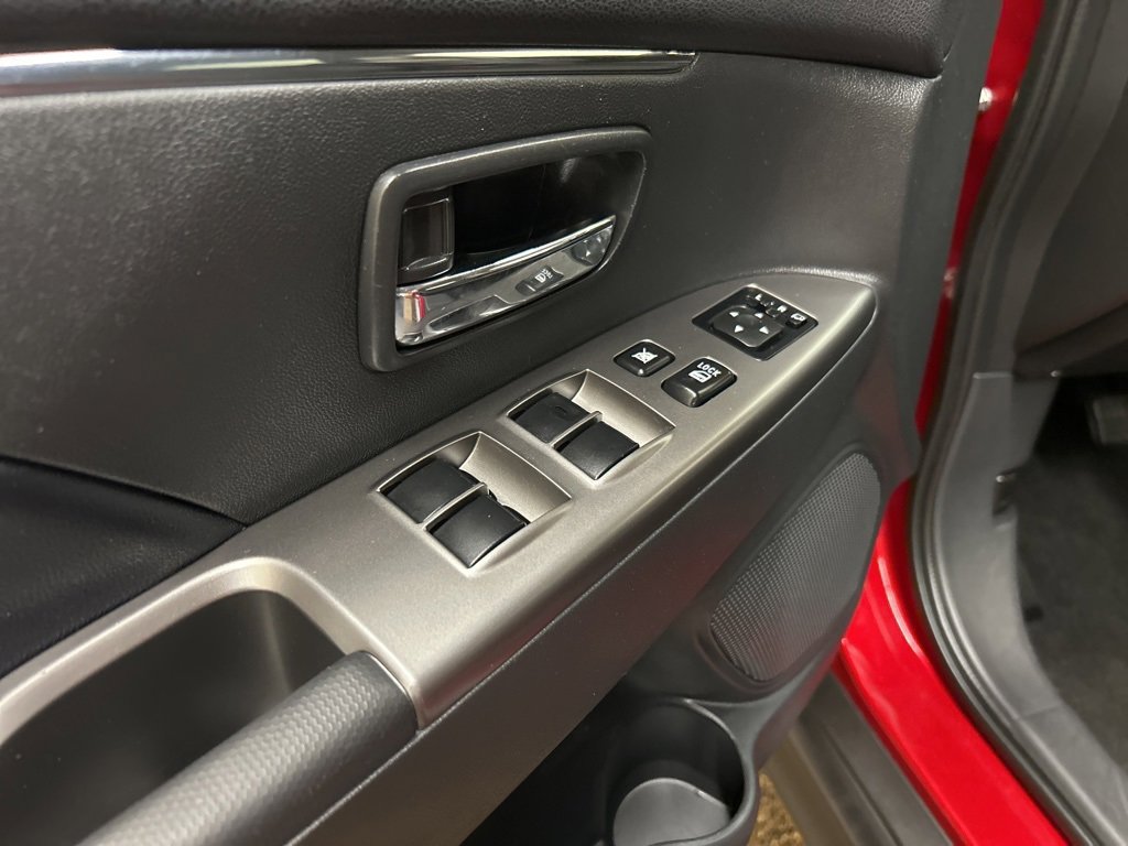 Used 2024 Mitsubishi Outlander Sport SE image 27