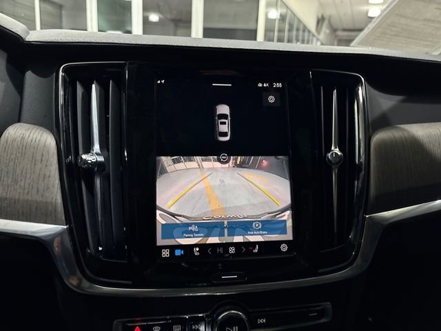 Used 2022 Volvo S90 B6 Inscription w/ Advanced Package image 23