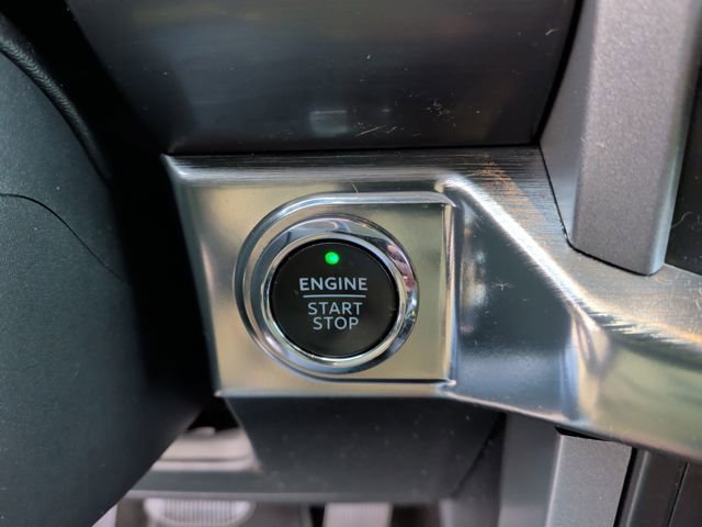 Certified 2022 Ford F150 Lariat w/ Max Trailer Tow Package AWD/4WD image 23