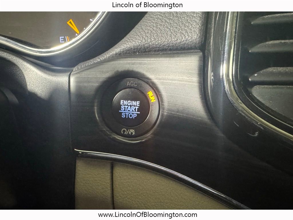 Used 2021 Jeep Grand Cherokee Limited w/ Trailer Tow Group IV image 41