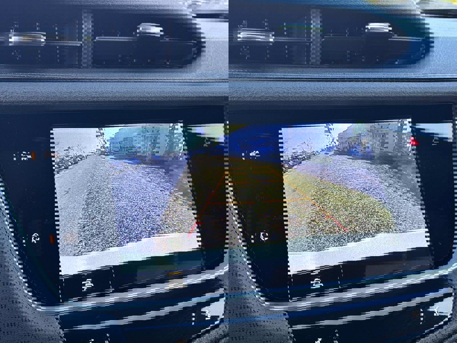 New 2026 Cadillac XT5 Luxury image 29