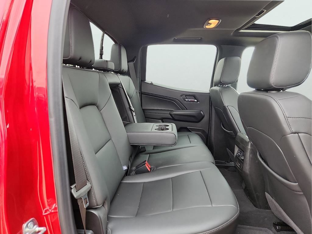 Used 2026 GMC Canyon Elevation w/ Convenience Package image 16