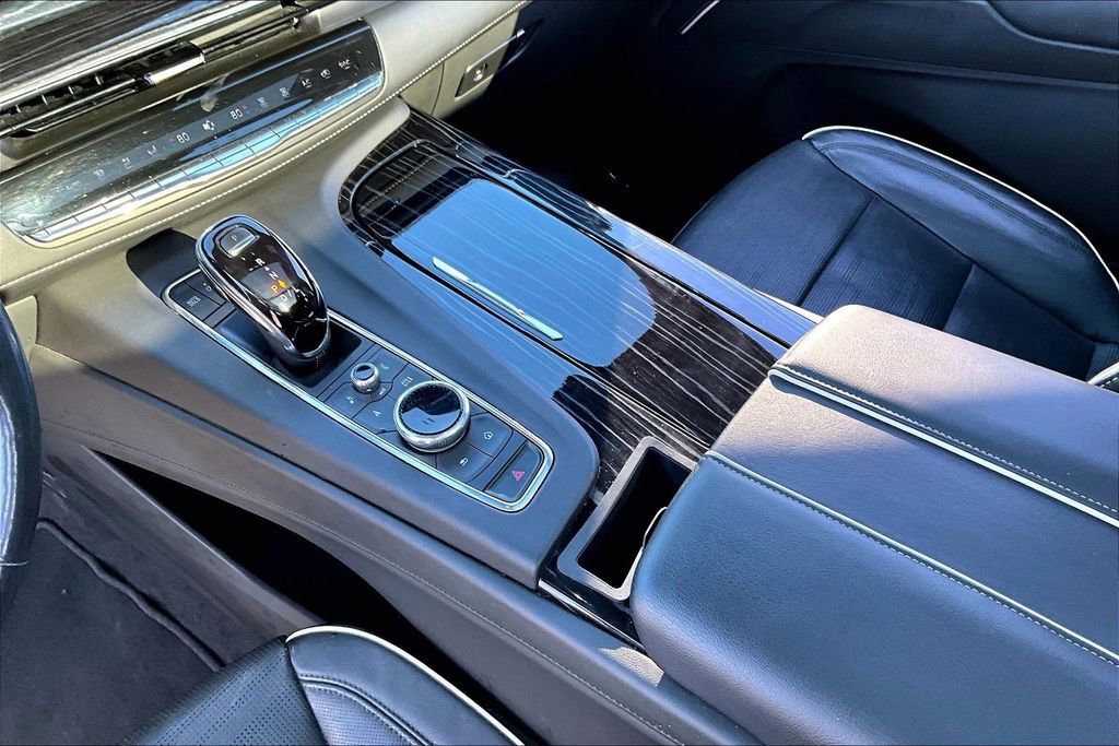 Used 2023 Cadillac Escalade ESV Sport image 14