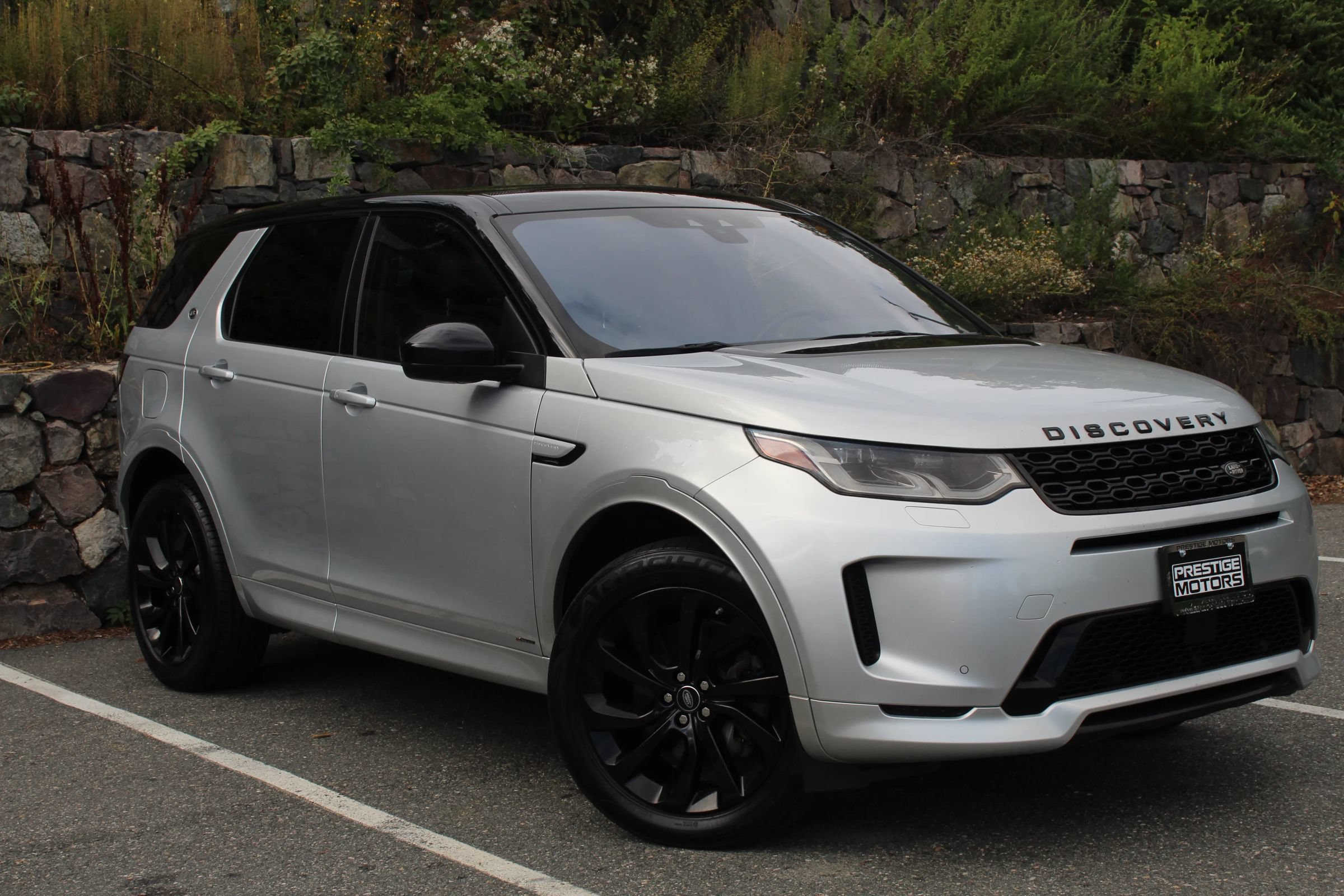 Used 2020 Land Rover Discovery Sport HSE R-Dynamic AWD/4WD image 4