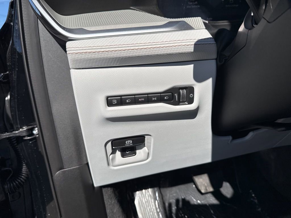 New 2026 Jeep Cherokee Limited image 16