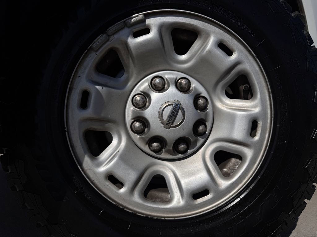 Used 2020 Nissan NV 2500 SV image 9