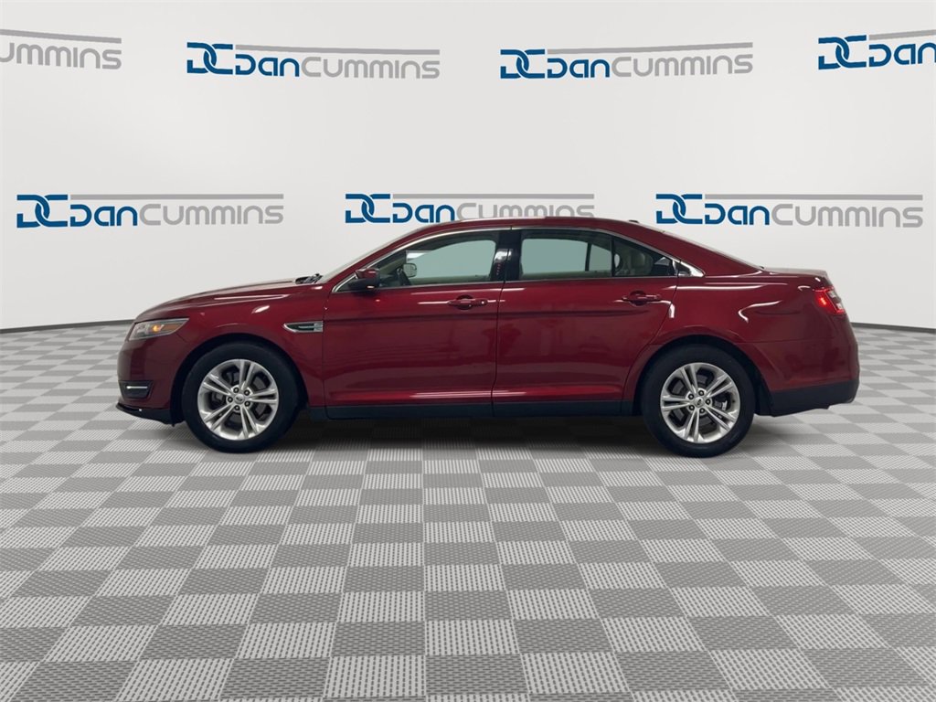 Used 2013 Ford Taurus SEL image 5