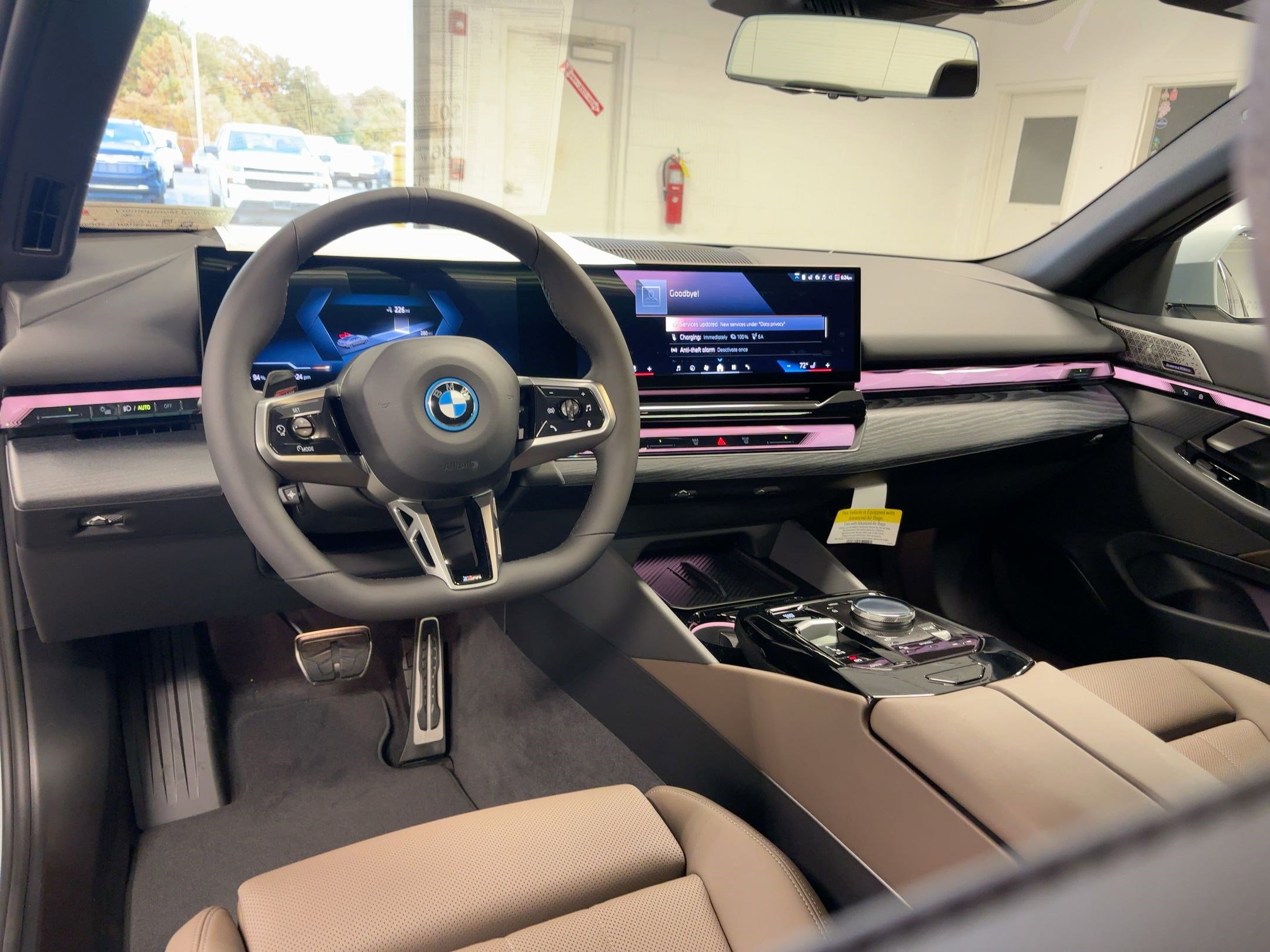 Used 2026 BMW i5 eDrive40 w/ M Sport Package image 25