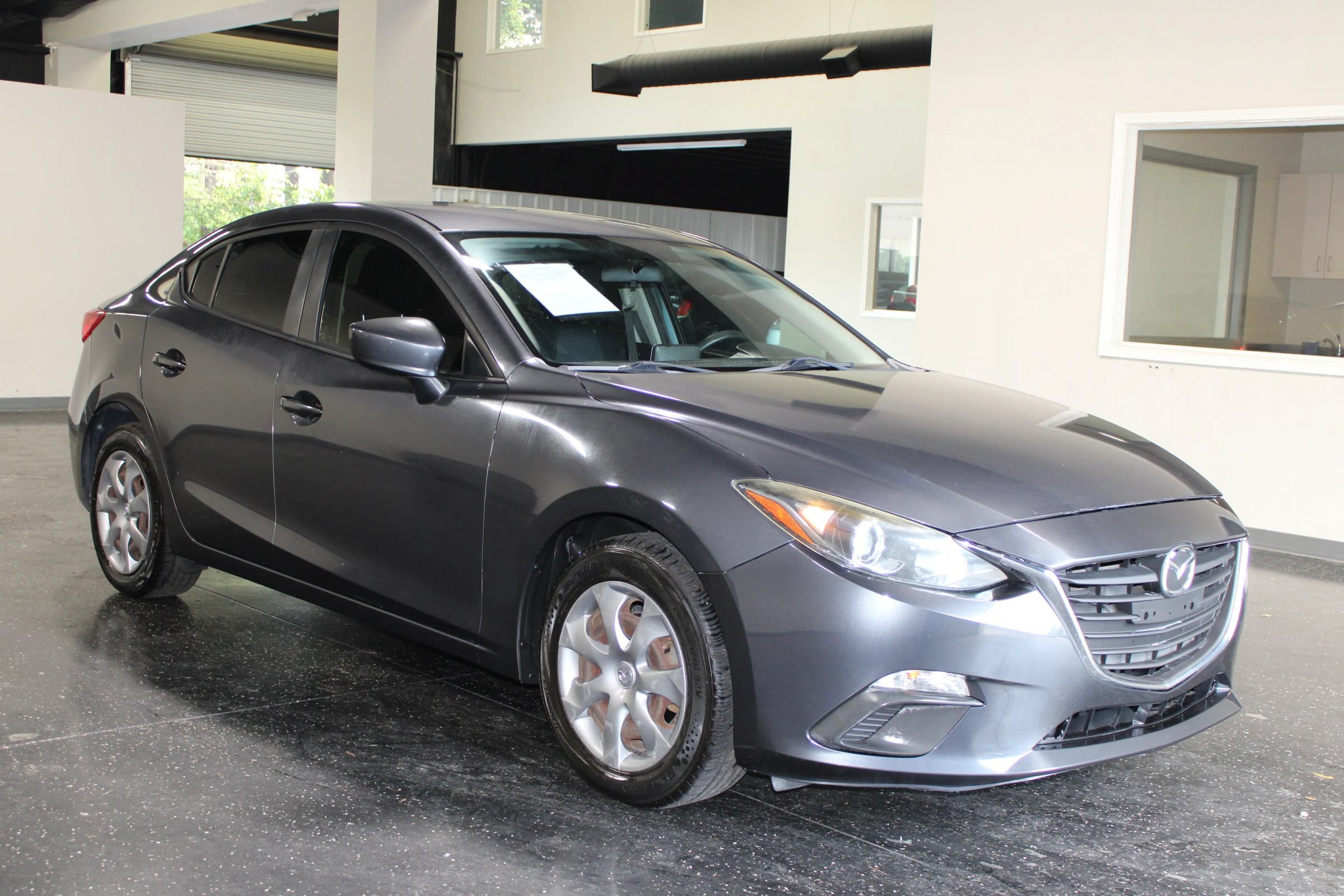 Used 2015 MAZDA MAZDA3 i Sport FWD image 1