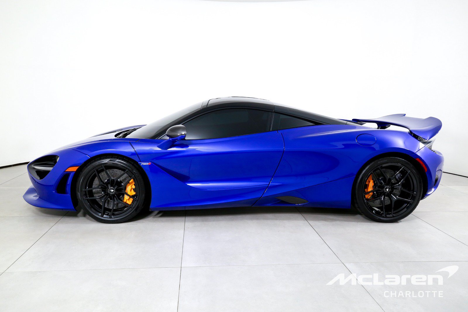 Used 2025 McLaren 750S RWD image 6