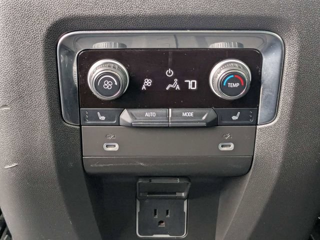 Used 2022 Chevrolet Tahoe High Country AWD/4WD image 15