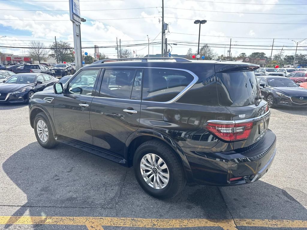 Used 2023 Nissan Armada SV image 6