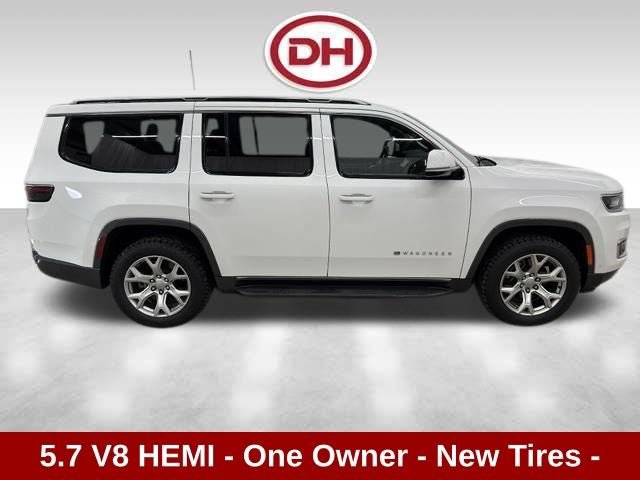 Used 2022 Jeep Wagoneer Series II AWD/4WD image 2
