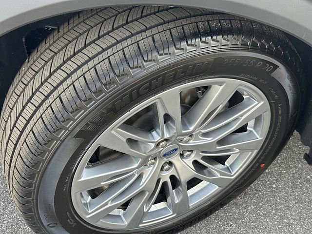 New 2026 Ford Explorer Platinum image 18