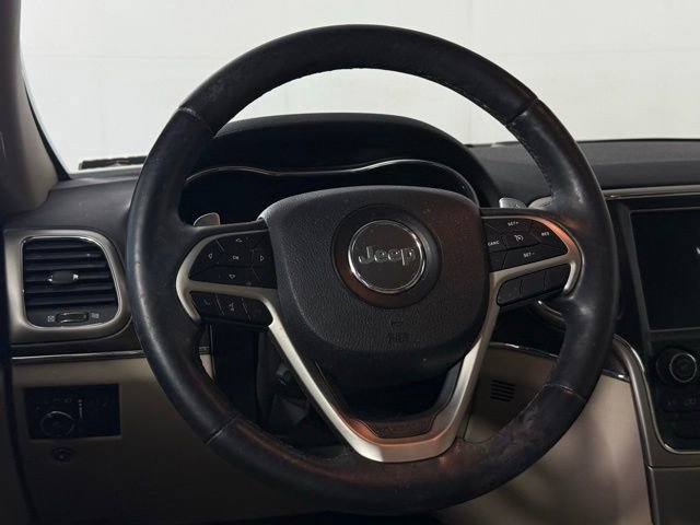 Used 2017 Jeep Grand Cherokee Limited w/ Luxury Group II image 27