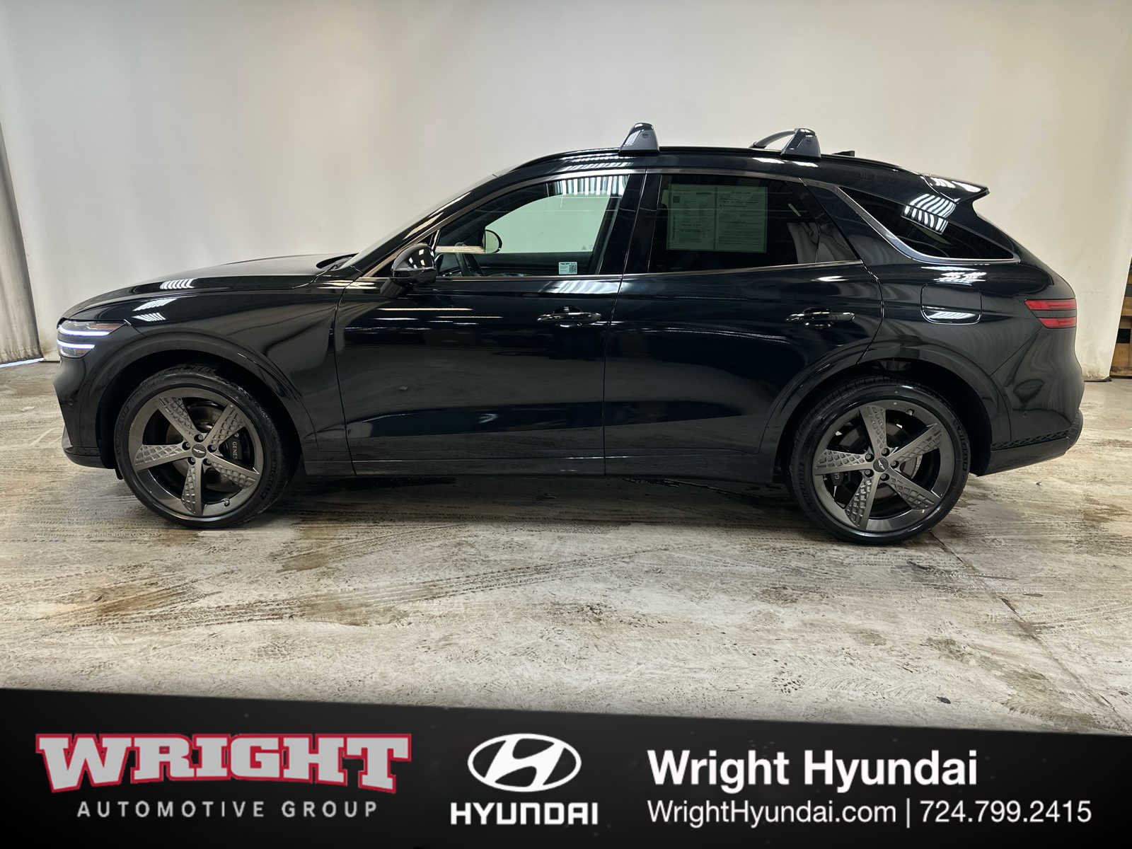 Certified 2025 Genesis GV70 3.5T Sport w/ Sport Advanced Package image 7