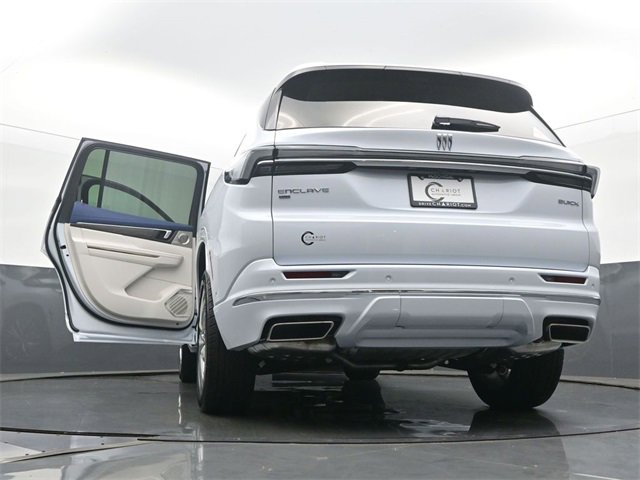 New 2026 Buick Enclave Avenir w/ Super Cruise Package image 62