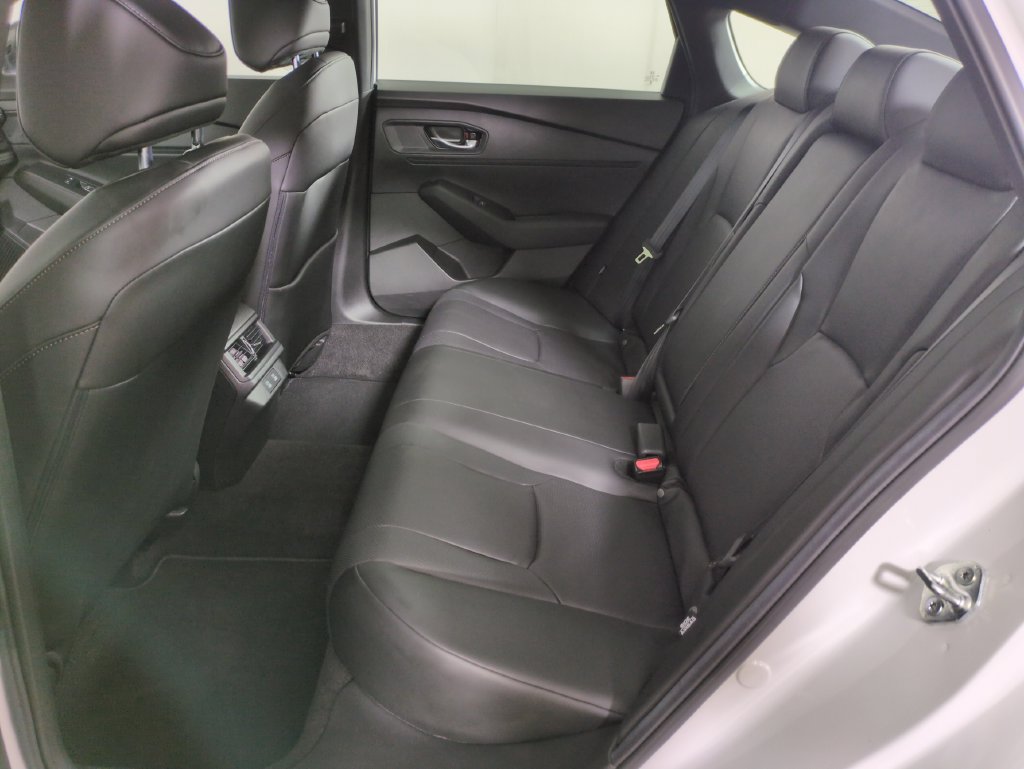 Certified 2025 Honda Accord Sport image 31