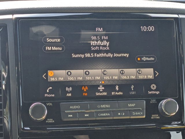 Used 2021 Nissan Titan PRO-4X w/ Pro-4x Convenience Package image 16