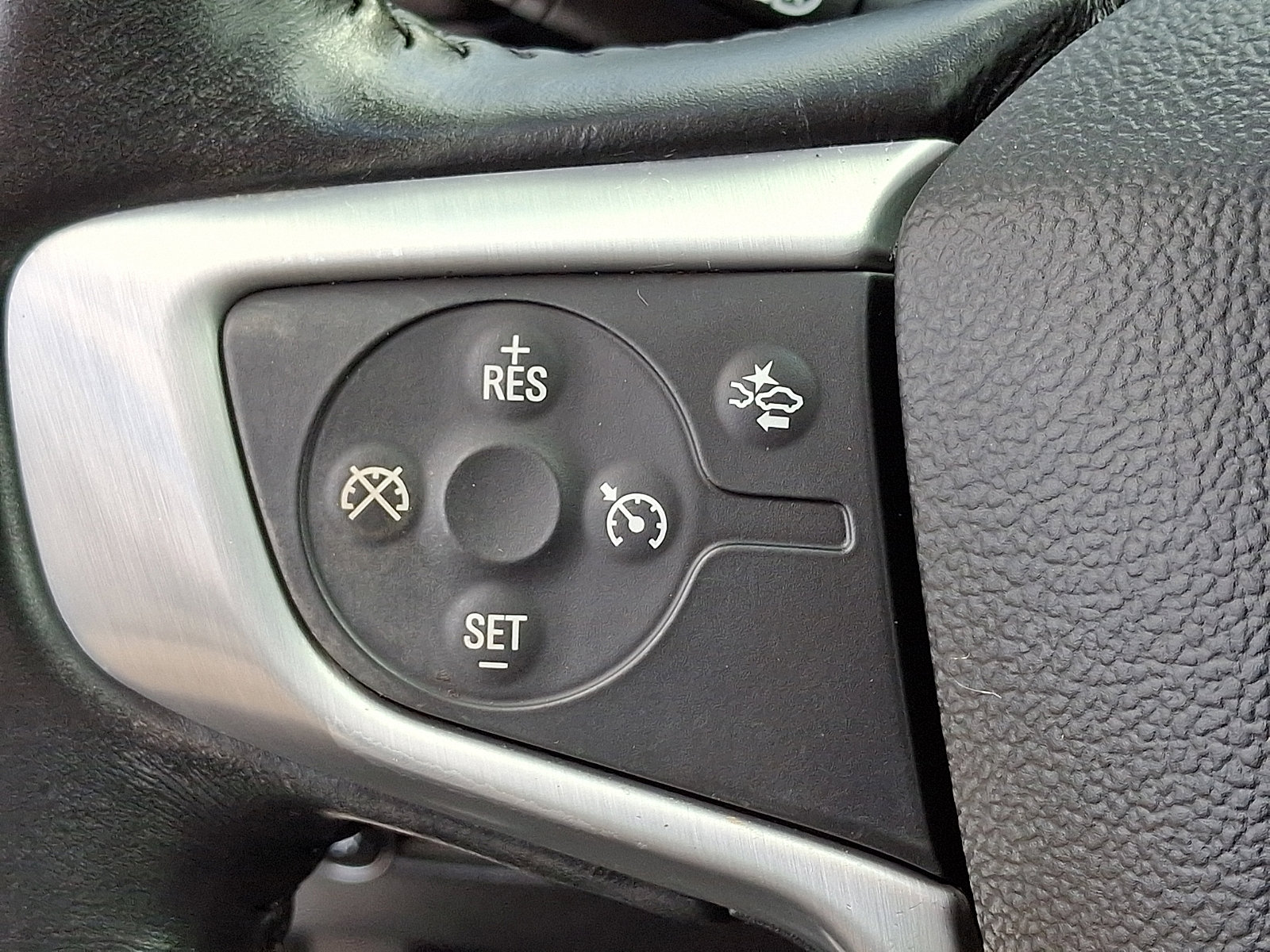 Used 2021 GMC Terrain SLE w/ Driver Convenience Package image 21