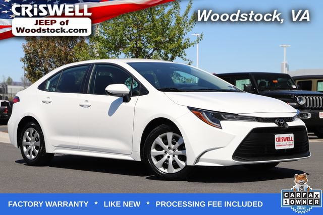 Used 2025 Toyota Corolla LE FWD image 1
