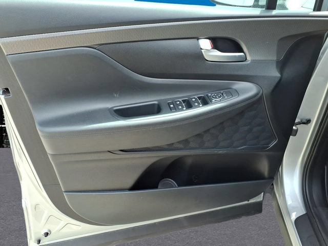 Used 2020 Hyundai Santa Fe SE AWD/4WD image 18