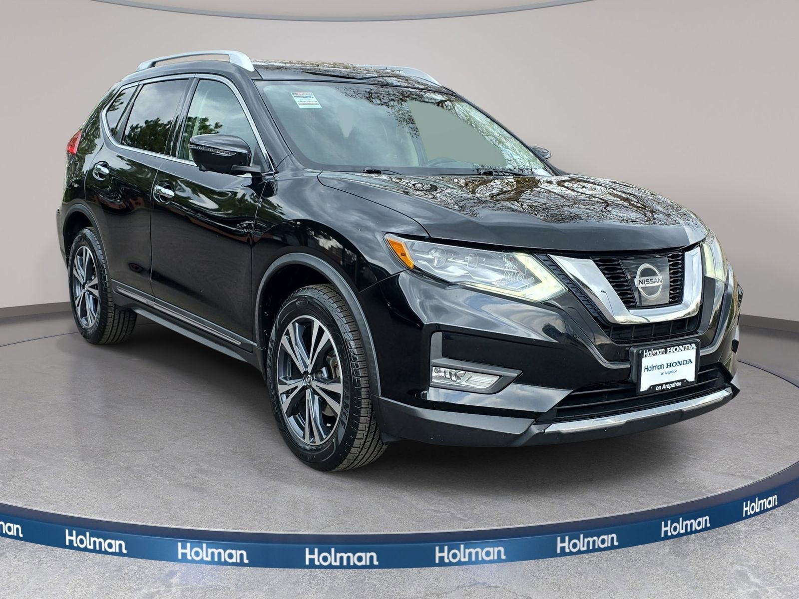 Used 2017 Nissan Rogue SL w/ SL Premium Package AWD/4WD image 4