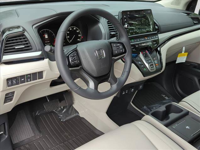 New 2027 Honda Odyssey Touring image 3