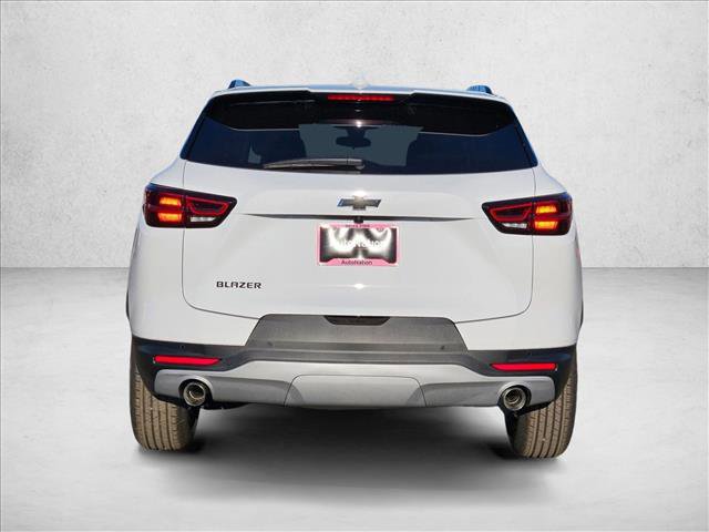 New 2026 Chevrolet Blazer LT image 8