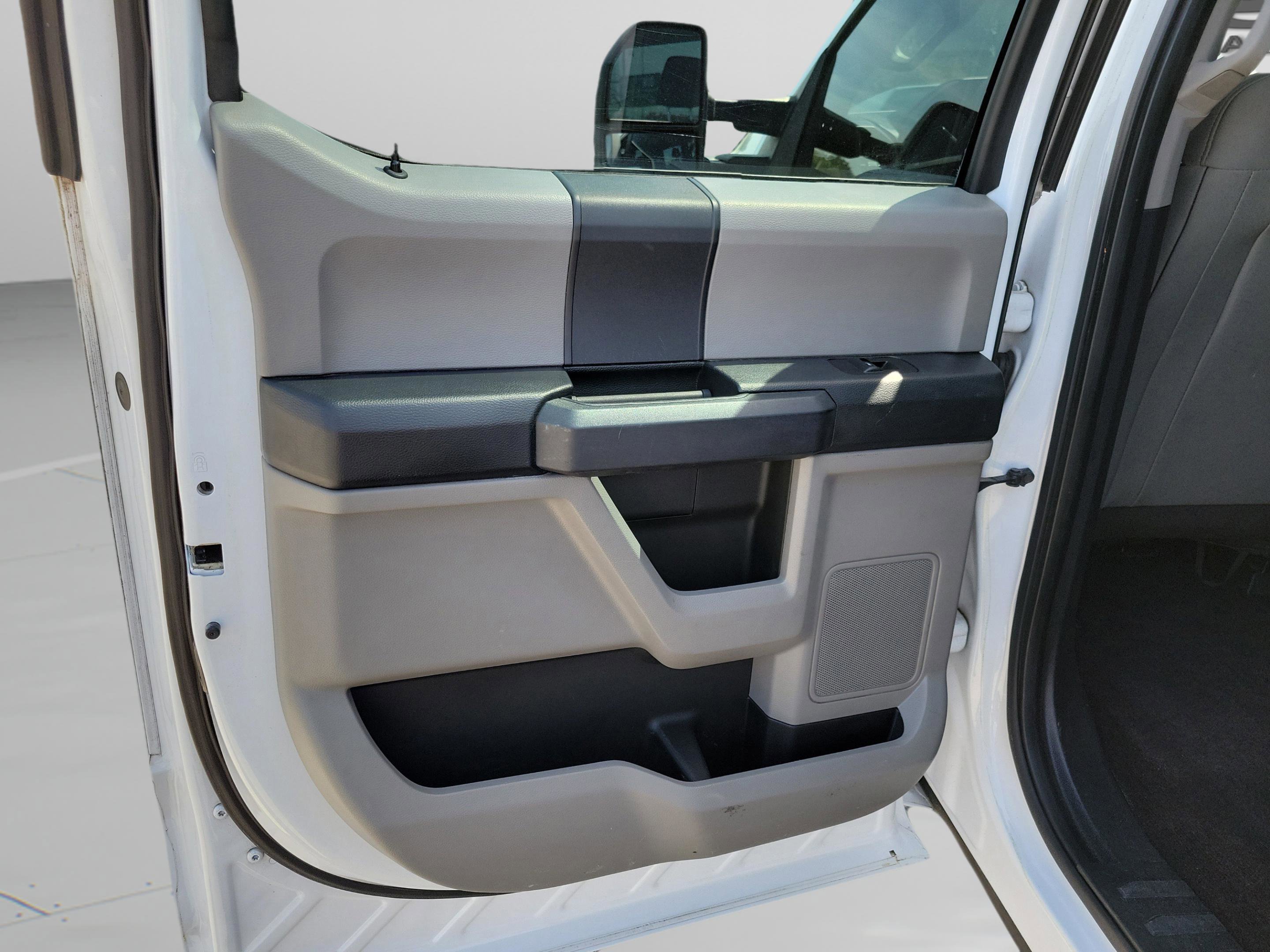 Used 2016 Ford F150 XL w/ Equipment Group 101A Mid image 20