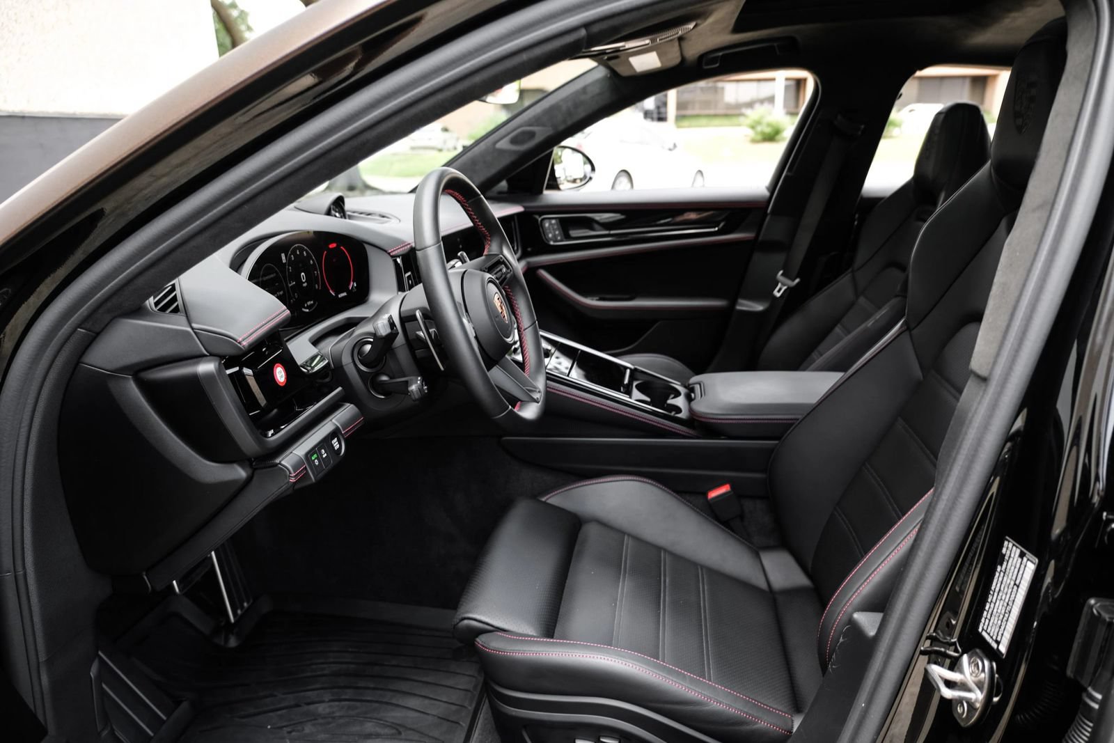 Used 2026 Porsche Panamera GTS AWD/4WD image 3