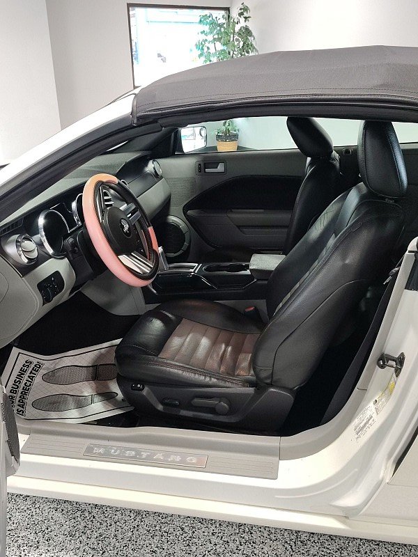 Used 2008 Ford Mustang GT Premium RWD image 21