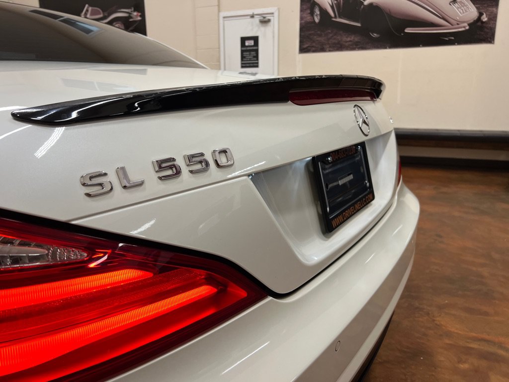 Used 2013 Mercedes-Benz SL 550 w/ Premium Pkg image 61