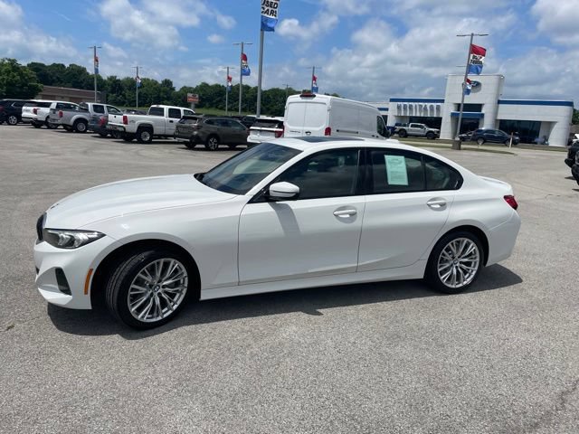 Used 2023 BMW 330i xDrive Sedan w/ Driving Assistance Package AWD/4WD image 4