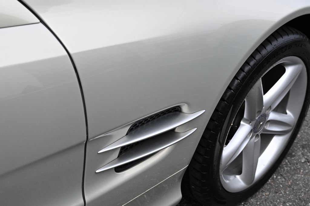 Used 2003 Mercedes-Benz SL 500 image 56
