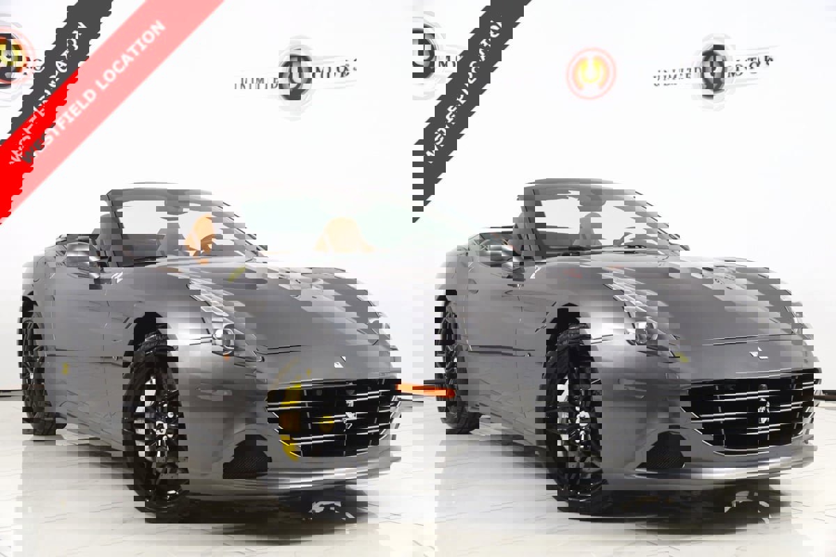 Used 2018 Ferrari California T image 1