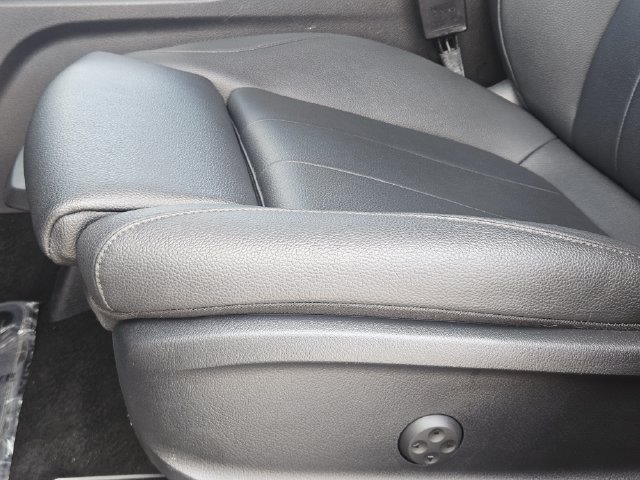 Used 2025 Mercedes-Benz GLA 250 image 24