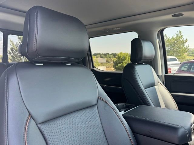 New 2025 Ford F350 Lariat w/ Lariat Ultimate Package image 28