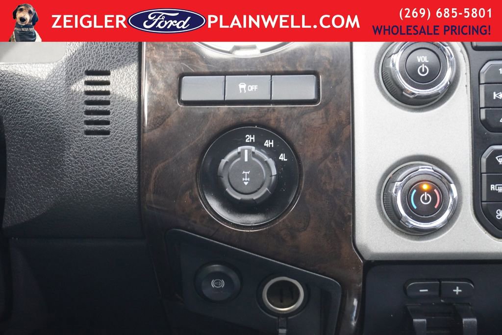 Used 2016 Ford F350 Platinum w/ Snow Plow Prep Package AWD/4WD image 22