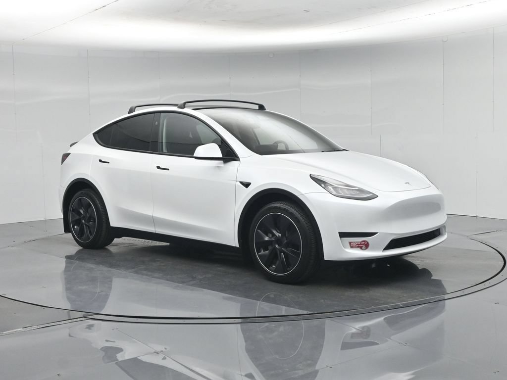 Used 2023 Tesla Model Y Long Range AWD/4WD image 22