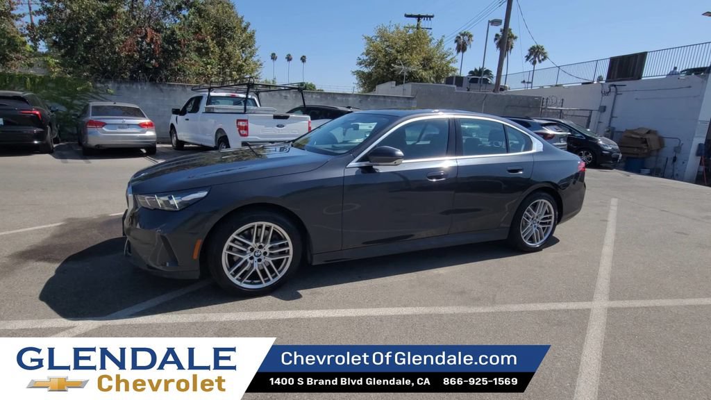 Used 2024 BMW 530i RWD image 5