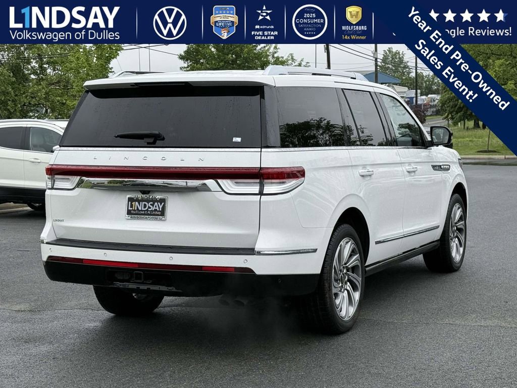 Used 2022 Lincoln Navigator Reserve image 7