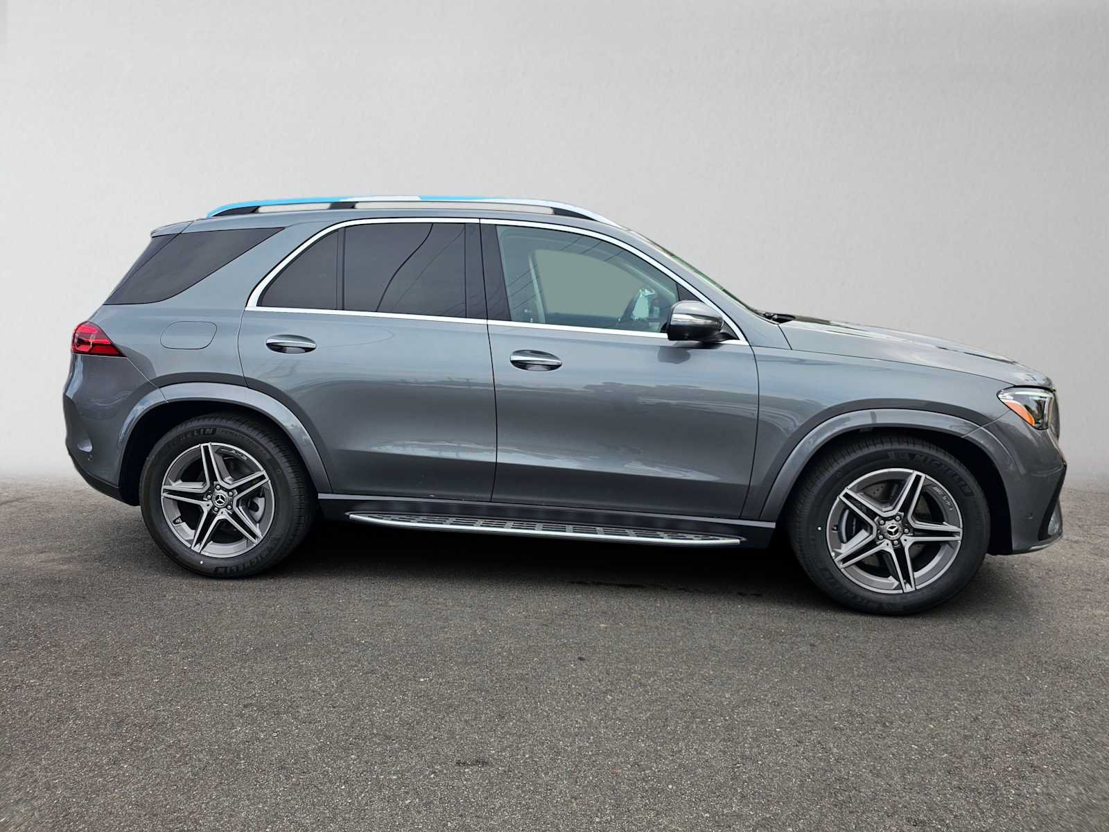 New 2026 Mercedes-Benz GLE 450 4MATIC image 2