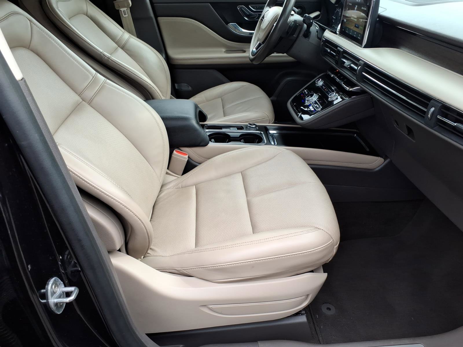 Used 2020 Lincoln Corsair Reserve w/ Appearance Package AWD/4WD image 8