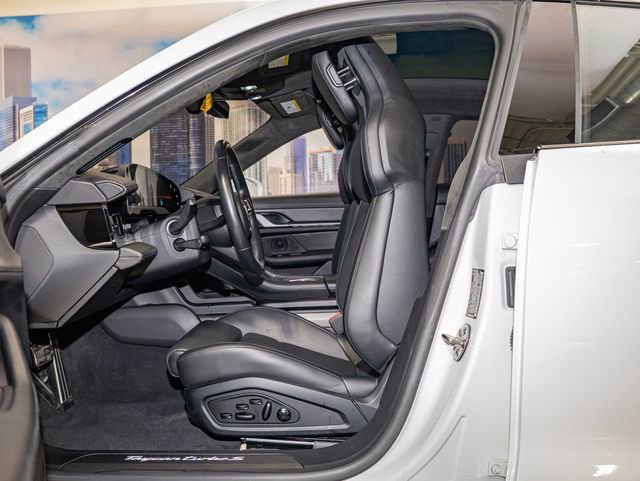 Used 2020 Porsche Taycan Turbo S image 20