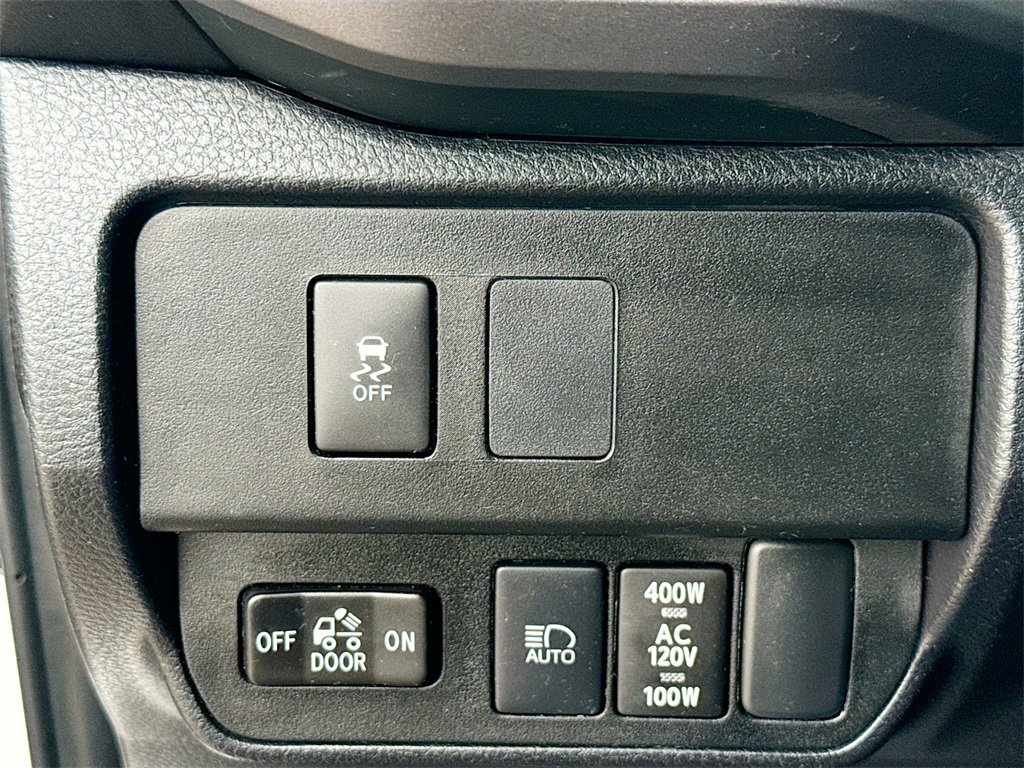 Used 2023 Toyota Tacoma TRD Sport image 10